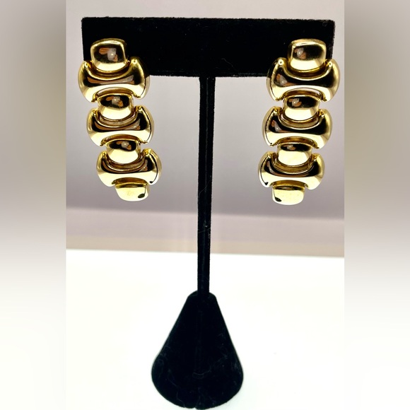 3 for $30 Vintage Gold Tone Linked Dangling Pierced Earrings - Picture 2 of 7